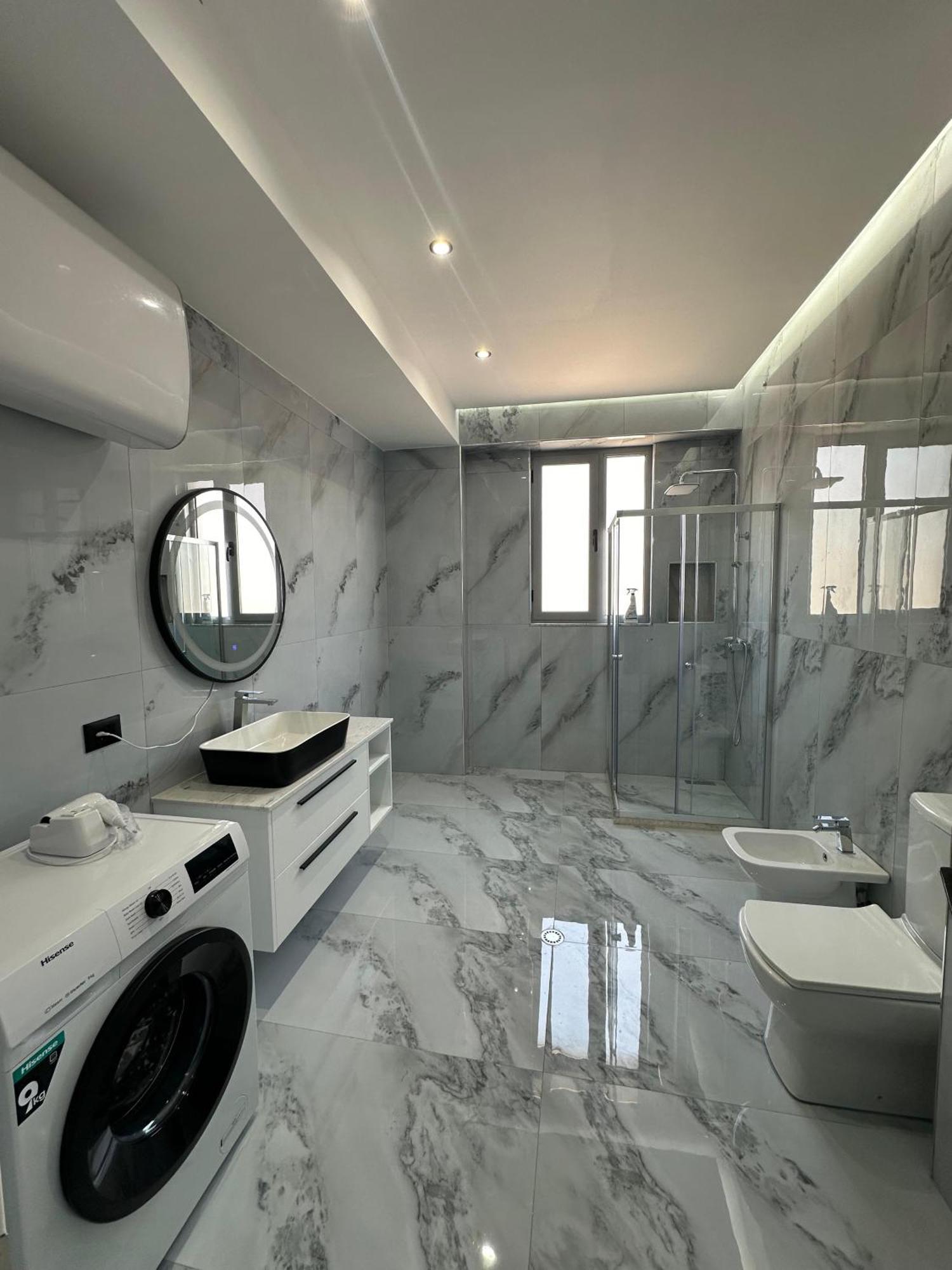 Gael Luxury Apartment Berat Exteriör bild