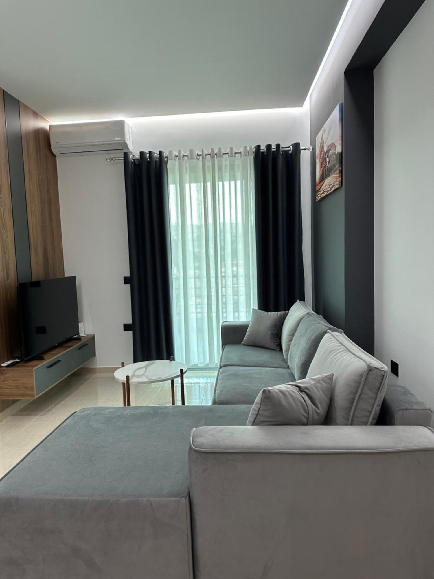 Gael Luxury Apartment Berat Exteriör bild